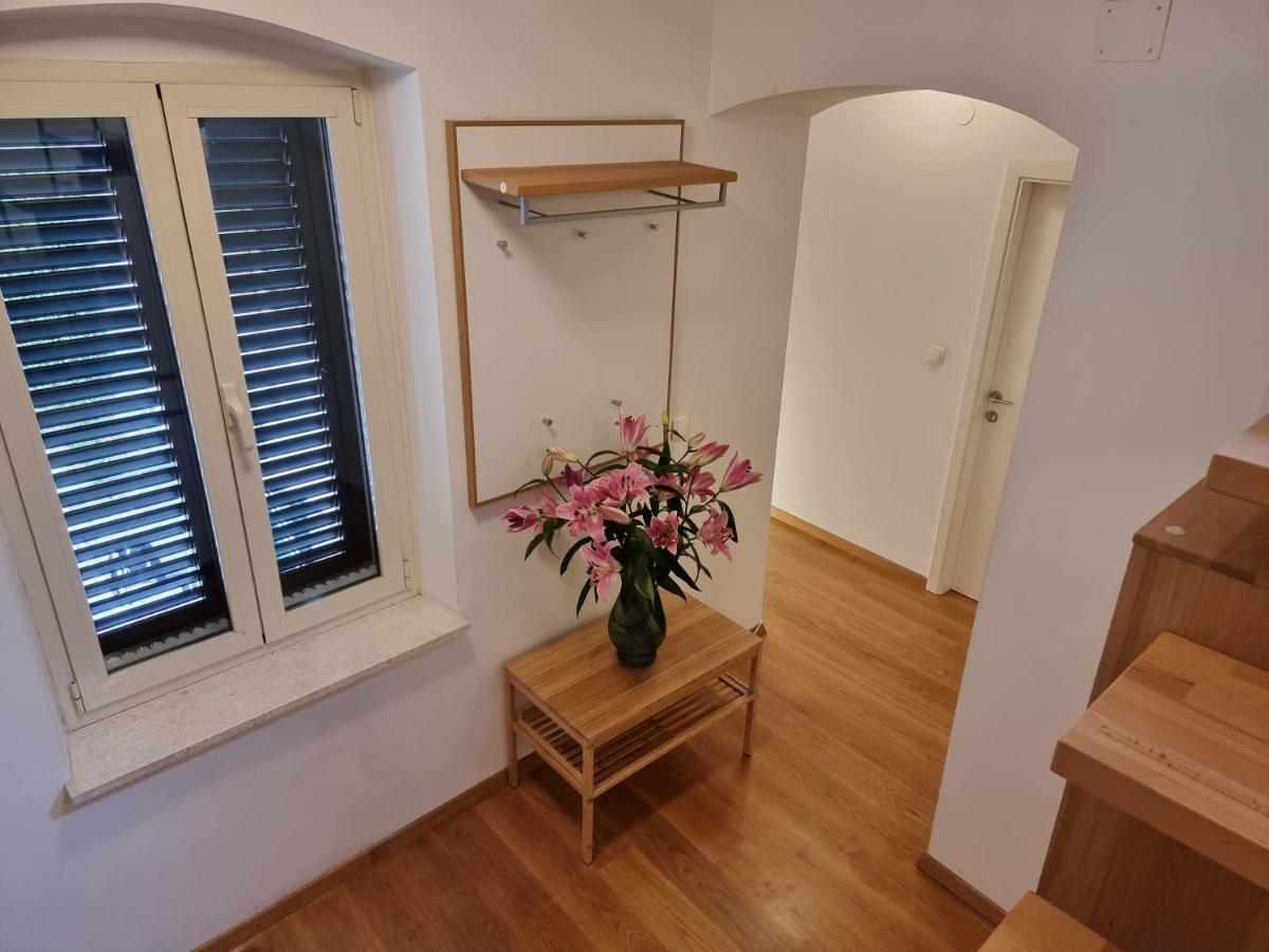 Malena Palace Experience Сплит Экстерьер фото