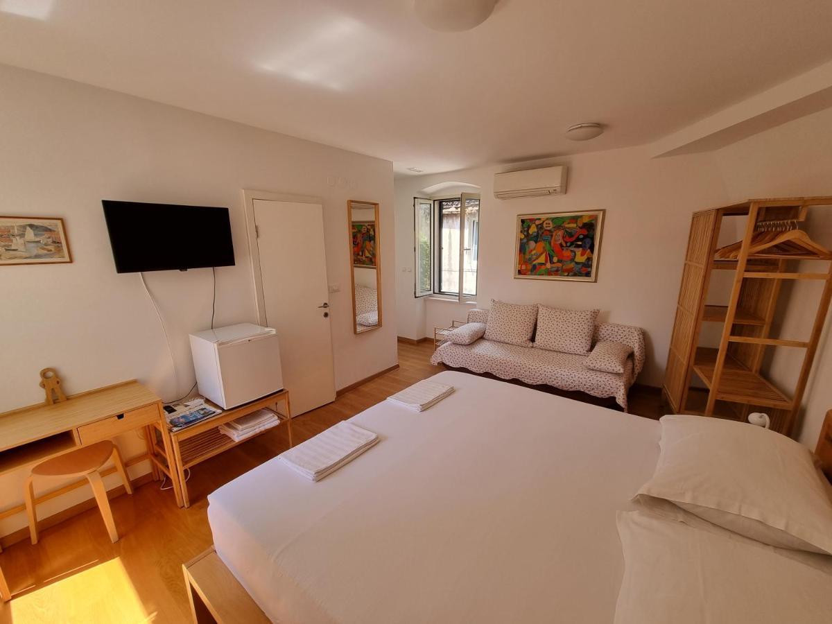 Malena Palace Experience Сплит Экстерьер фото