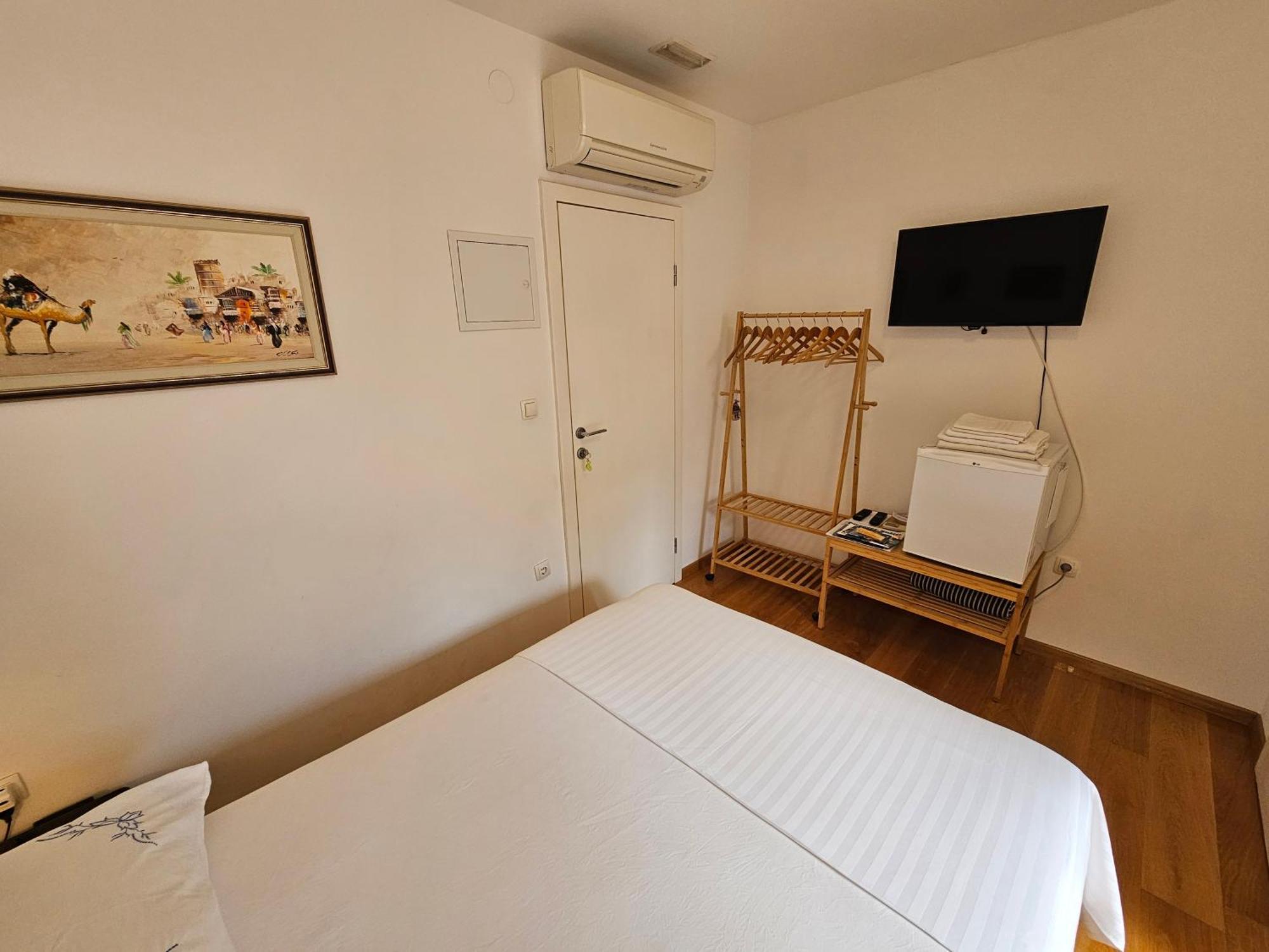 Malena Palace Experience Сплит Экстерьер фото